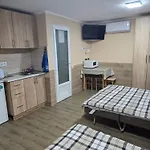 Petite Apartment Velyatyn