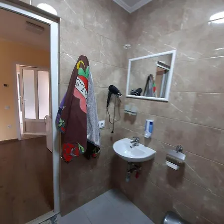 Petite * Velyatyn